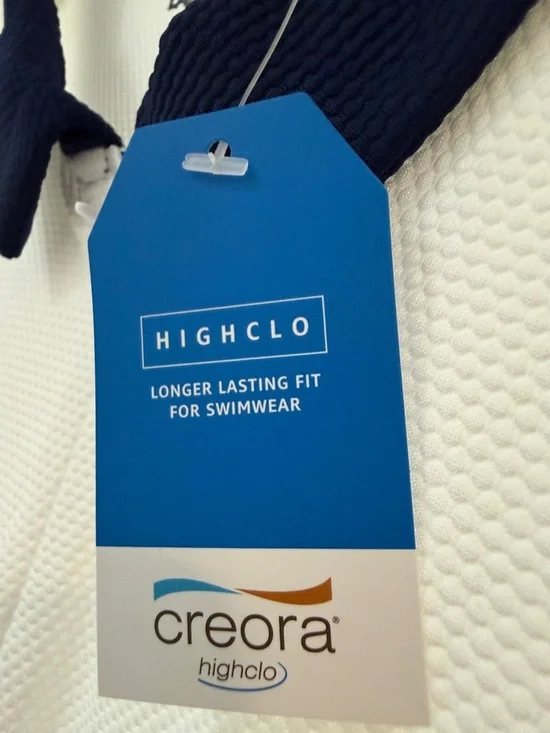 Lands' End White Short Sleeve Zip Polo with Navy Collar - Picture 3 of 6